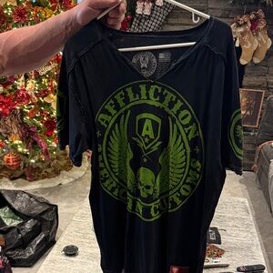 Affliction Men's Black Tee with Green Skull Design